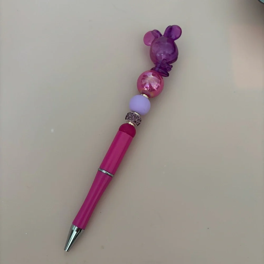 Studio 120 mouse mickey